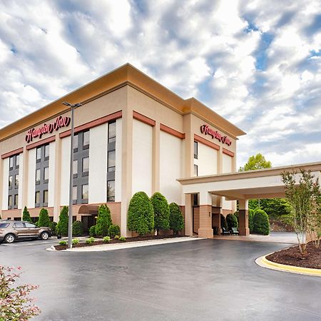 Hampton Inn Morganton Bagian luar foto