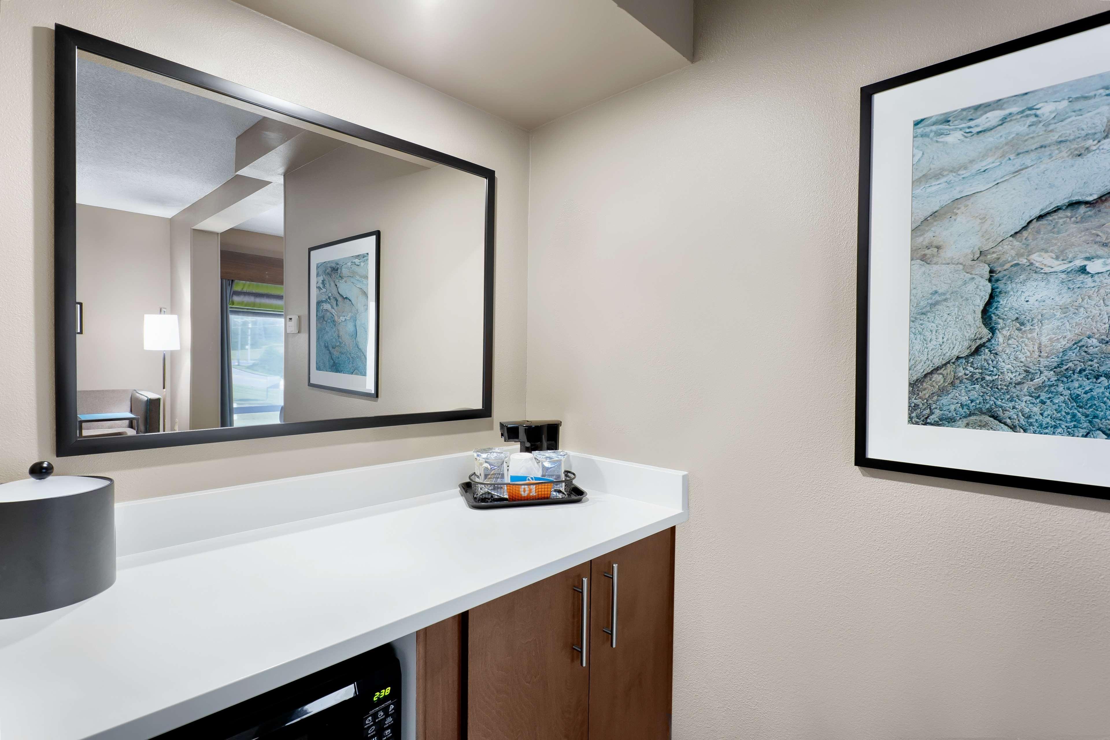 Hampton Inn Morganton Bagian luar foto