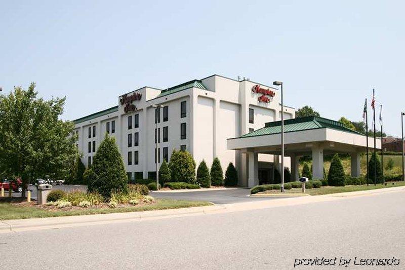 Hampton Inn Morganton Bagian luar foto